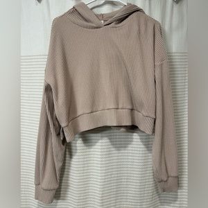 Alo sweatshirt